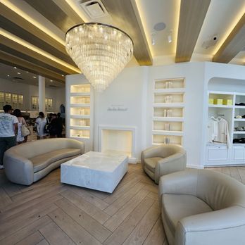La La Land - Inside views - Coffee & Tea Near Me - Los Angeles, California