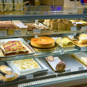 LeVant Dessert - Display counter - Desserts Near Me - Menlo Park, California
