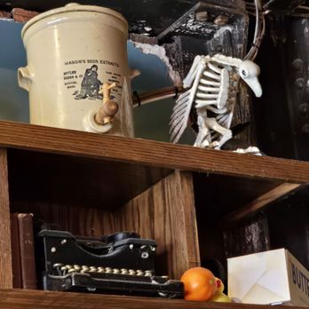 Bluebeard - Decor is eclectic - New American Near Me - Indianapolis, Indiana