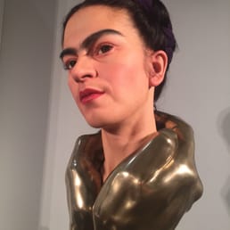 2016 - freaky cool realistic sculpture