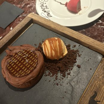 Mr Porter - Chocolate fondant - Steakhouses Near Me - Barcelona, B Mr Porter - Chocolate fondant - Steakhouses Near Me - Barcelona, B