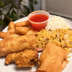 China House - Unboxed everything and plated together