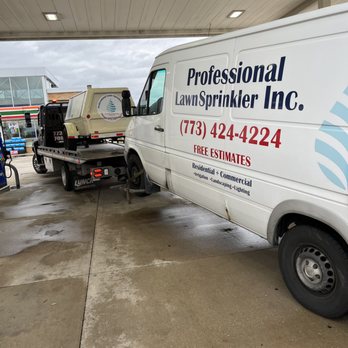 Silva 24 Hour Towing - Towing a compressor and the work vehicle - Towing Near Me Silva 24 Hour Towing - Towing a compressor and the work vehicle - Towing Near Me