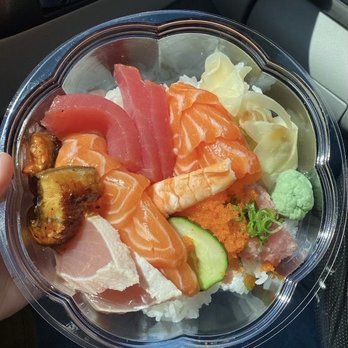 Donburi Station - Seattle - Chirashi - Japanese Near Me - Seattle, Washington