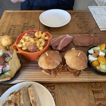 Tasca Tasca - 7 item plate - Wine Bars Near Me - Sonoma, California