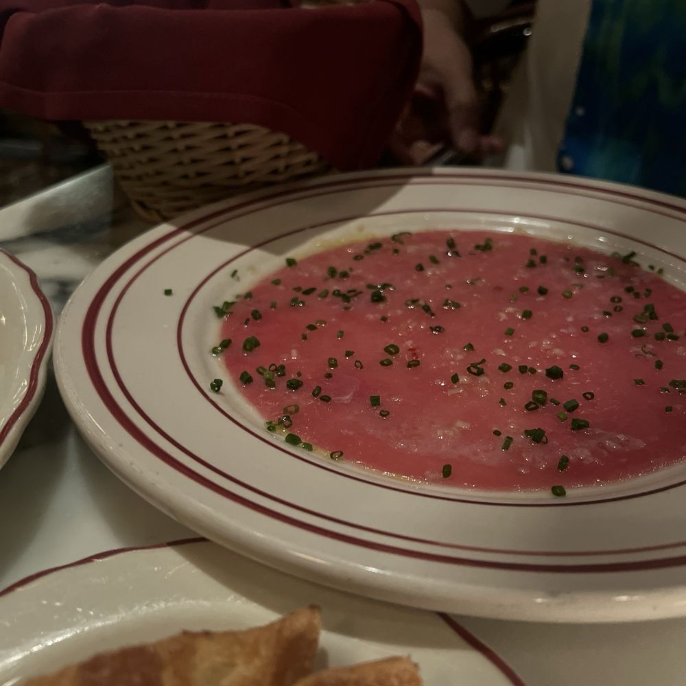Le Diplomate - Tuna carpaccio - Brasseries Near Me - Washington, DC, District of Columbia