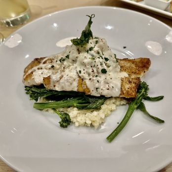Drift Kitchen & Bar - Lido Beach Resort - Seafood Near Me - Sarasota, Florida