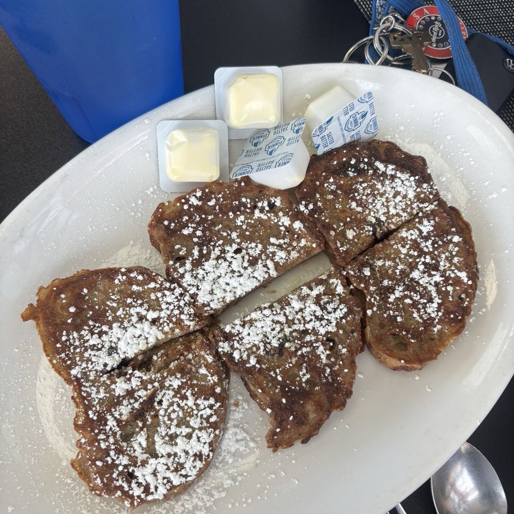 Cranberry Bread French Toast (1/2 Order) Cranberry Bread French Toast (1/2 Order)