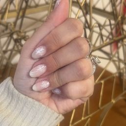 Christmas Nails done by Peter