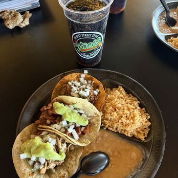 CaliTacos Restaurant - Three Taco Combo - Mexican Near Me - Chandler, Arizona CaliTacos Restaurant - Three Taco Combo - Mexican Near Me - Chandler, Arizona