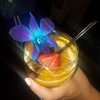 Kimoto Rooftop - White sangria - Asian Fusion Near Me - Brooklyn, New York