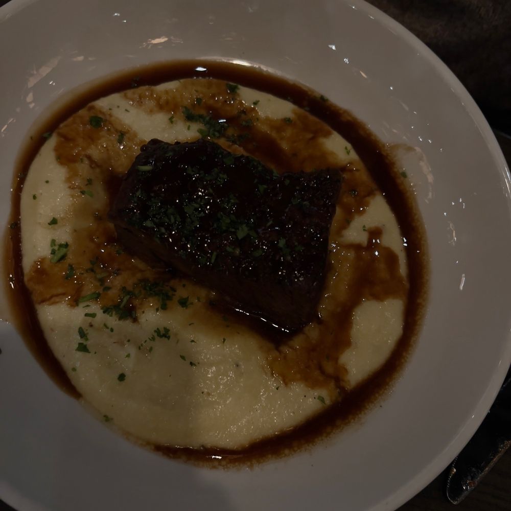 Bella - Short rib - Italian Near Me - Maryville, Tennessee Bella - Short rib - Italian Near Me - Maryville, Tennessee