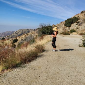 Wildwood Canyon Park - Beautiful views! - Parks Near Me - Burbank, California