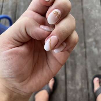 Pam's Nails - Cuts on the edge of my skin on my pinky and forefinger on my left hand - Nail Salons Near Me - Willis, Texas