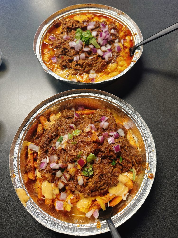 Food from Mactory Gourmet Mac N Cheese