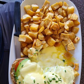 Another Broken Egg Cafe - Eggs Blackstone Benedict with avocado instead of bacon. So good! - Breakfast & Brunch Near Me - Burbank, California Another Broken Egg Cafe - Eggs Blackstone Benedict with avocado instead of bacon. So good! - Breakfast & Brunch Near Me - Burbank, California