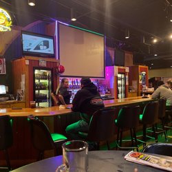 Max's Pizza And Grill