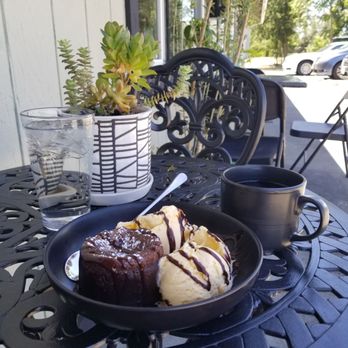 Beni's California Cuisine - Chocolate mud cake - Breakfast & Brunch Near Me - Anderson, California Beni's California Cuisine - Chocolate mud cake - Breakfast & Brunch Near Me - Anderson, California