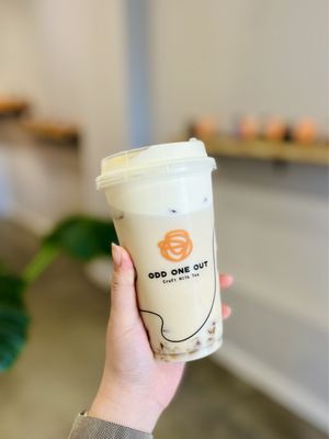 Odd One Out Tea Sawtelle by null