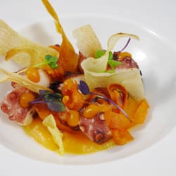 El Espejo - Pulpo con puré de tuberculos