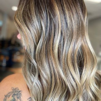 Stellar Color Studio - Hair Extensions Near Me - Woodstock, Georgia Stellar Color Studio - Hair Extensions Near Me - Woodstock, Georgia