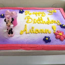 My nieces 3rd birthday cake mills is the best thank you mills bakery :)!! My nieces 3rd birthday cake mills is the best thank you mills bakery :)!!