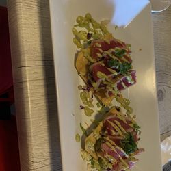 5 De Mayo - Tostadas de atún