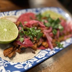 Perol Artisanal Carnitas - Tacos Al Pastor (Pork) were fantastic!!