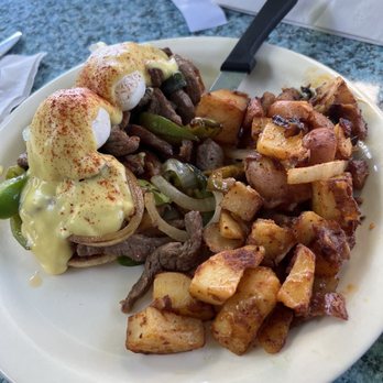 Bill's Cafe - Tri-Tip Benedict* - Breakfast & Brunch Near Me - San Jose, California