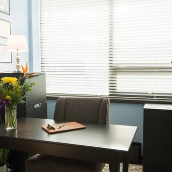 Shanti Bodywork - Our waiting room is bright, peaceful and inviting! - Massage Near Me - Beverly, Massachusetts