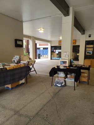Manoa Marketplace by null