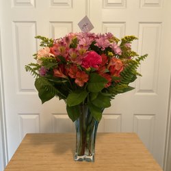 Paradise Florist & Gifts of Sebastian