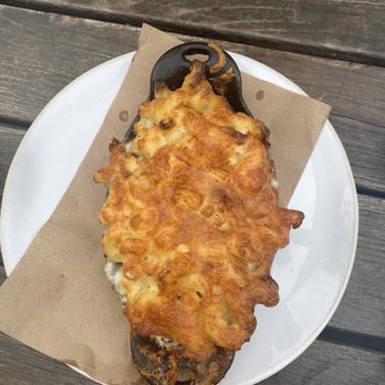 Kid Cashew - Cast Iron Mac - Mediterranean Near Me - Charlotte, North Carolina