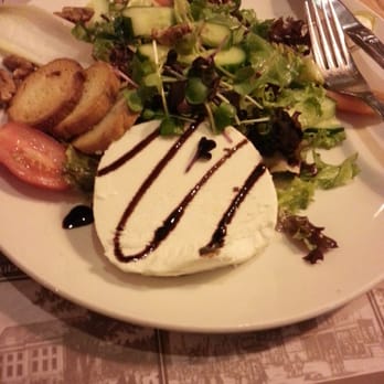 Haesje Claes - Goat Cheese Salad - Salad Near Me - Amsterdam, New Hampshire Haesje Claes - Goat Cheese Salad - Salad Near Me - Amsterdam, New Hampshire