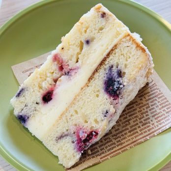 Kensley’s Acai & Cafe - Lemon berry mascarpone cake. - Acai Bowls Near Me - Chesapeake, Virginia