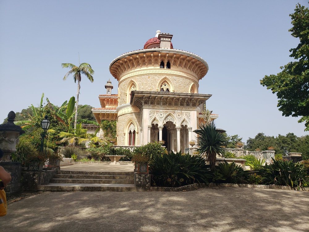 We Hate Tourism Tours