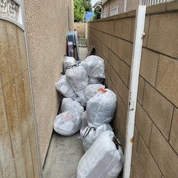 Junk Runners Junk Removal - Trash removal before