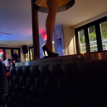 Vig Bar - Laced legs - Pubs Near Me - New York, New York Vig Bar - Laced legs - Pubs Near Me - New York, New York