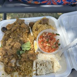 KG KATCHY Plate with gandule rice