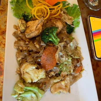 Thai Bella - Beef Pad see ew - Thai Near Me - Moab, Utah