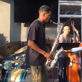 Sgt. Pepperoni's Pizza Store - The band from Sunday night playing live jazz! - Pizza Near Me - Irvine, California