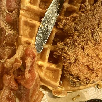 Victory Burger & Wings - Chicken and waffles - Burgers Near Me - Las Vegas, Nevada Victory Burger & Wings - Chicken and waffles - Burgers Near Me - Las Vegas, Nevada