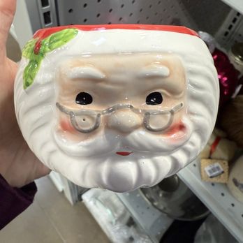 Goodwill - Thrift Stores Near Me - Frankfort, Indiana