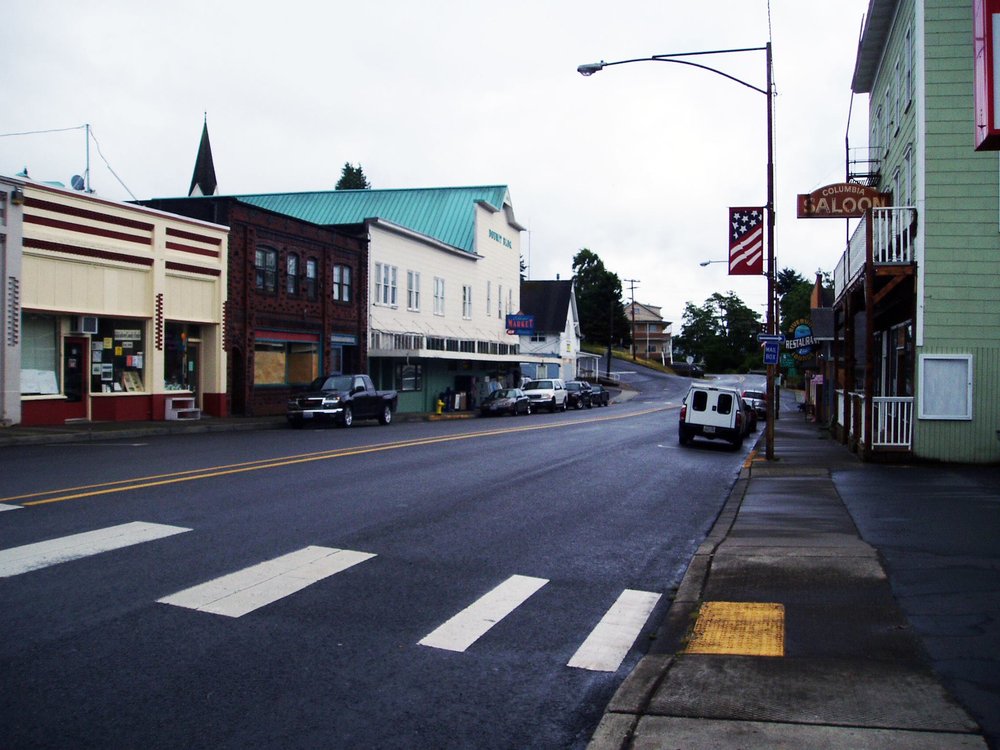 Cathlamet Market Fresh Logo