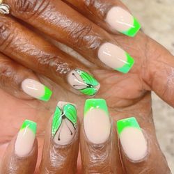 Lee Nails - Lee Nails The Loop 3240 N John Young pkwy Kissimmee Fl 34741 4075186245