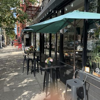 Brooklyn Tea - Outdoor seating in front - Tea Rooms Near Me - Brooklyn, New York