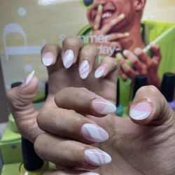 Instyle Nails 