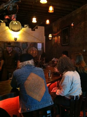 Oberon's Cocktail Bar & Venue by null