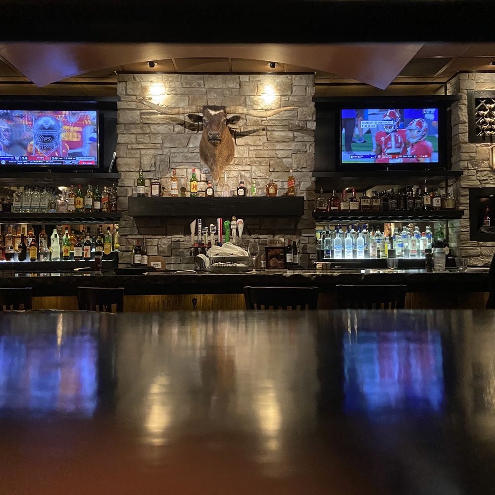 LongHorn Steakhouse - Bar - Steakhouses Near Me - Skokie, Illinois LongHorn Steakhouse - Bar - Steakhouses Near Me - Skokie, Illinois