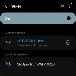 Fuquay-Varina Downtown Dog Park - There's wifi here...